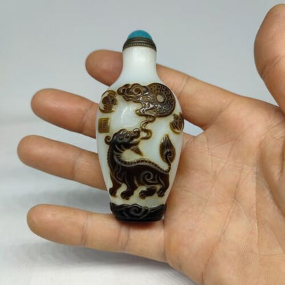 chinese carved kylin qilin statue peking glass snuff bottle Carving glazed rare