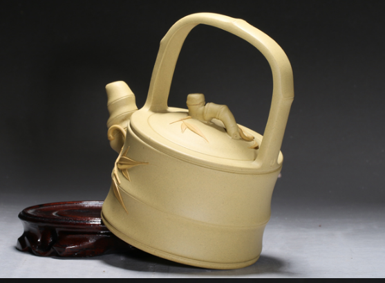 Chinese Yixing Zisha Clay Handmade Exquisite Teapot #86301