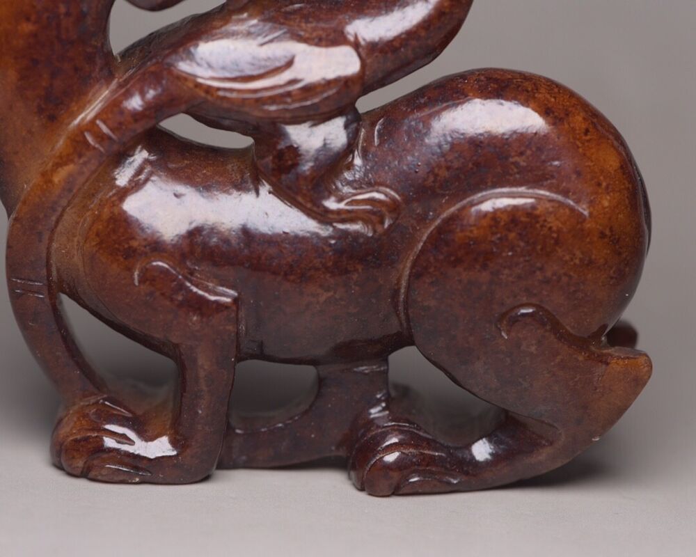 Chinese Natural Hetian Jade Hand Carving Beast Statue Unique Nice Figurines Art