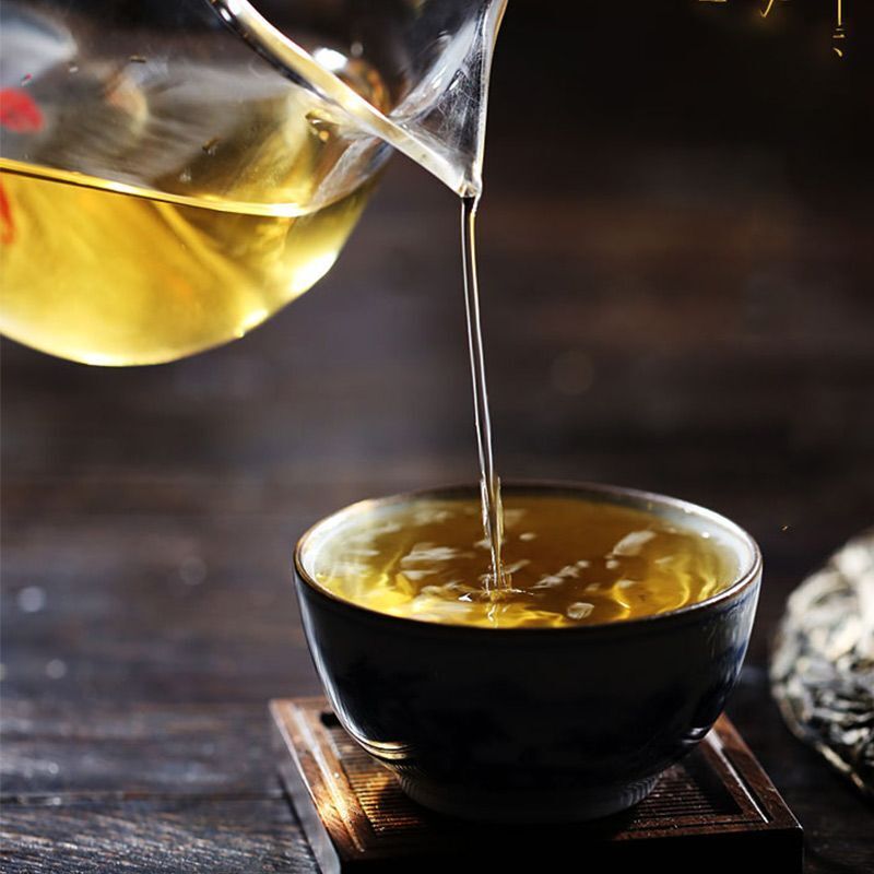 Pu Erh, Lu Tang, Smooth Bamboo Liang Zi, 2020y, 357g, Raw