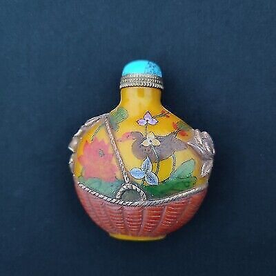 collection imperial yellow peking glass snuff box bottles painting gilding bird