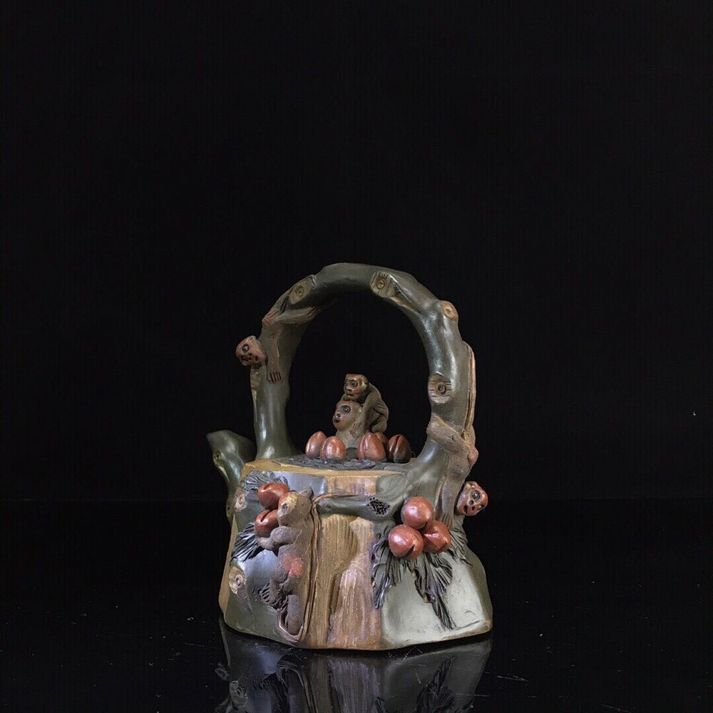 vintage chinese yixing purple clay teapot zisha ceremony carving Collectible art
