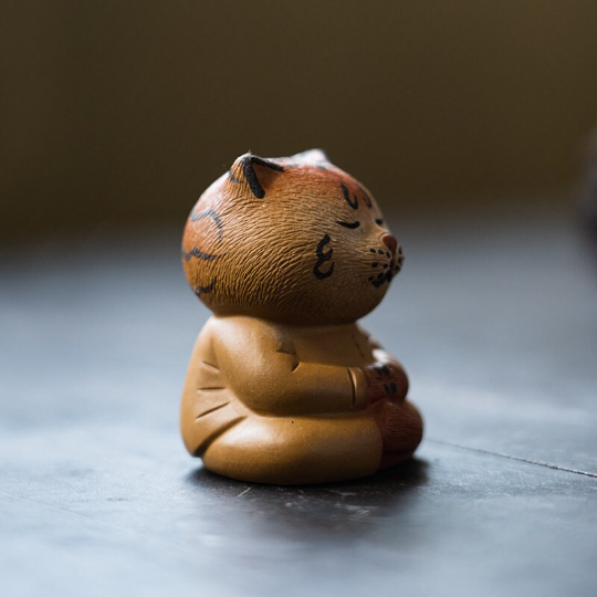 Purple Sand Teapet Meditate Tiger Tea Table Decoration