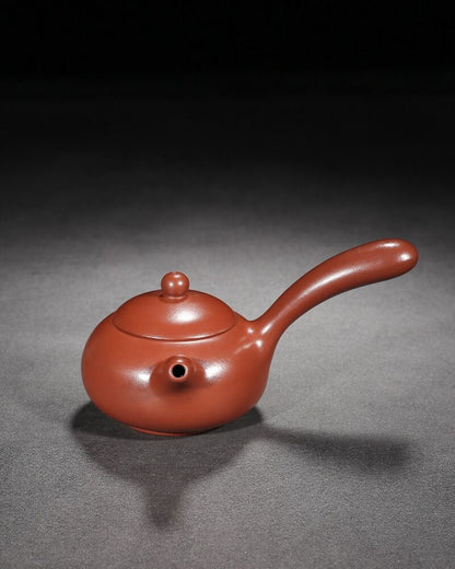 Chinese Yixing Zisha Clay Handmade Exquisite Teapo （唐羽 底款：周桂珍）