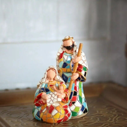 Christmas Decorations Resin Holy Family Statue Gaudi Style Ornaments 11x15.5x8cm