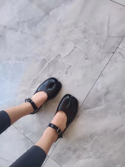 Women Flat Shoes Elegant Female Toe Lady Sandals Female Moccasins Shoe