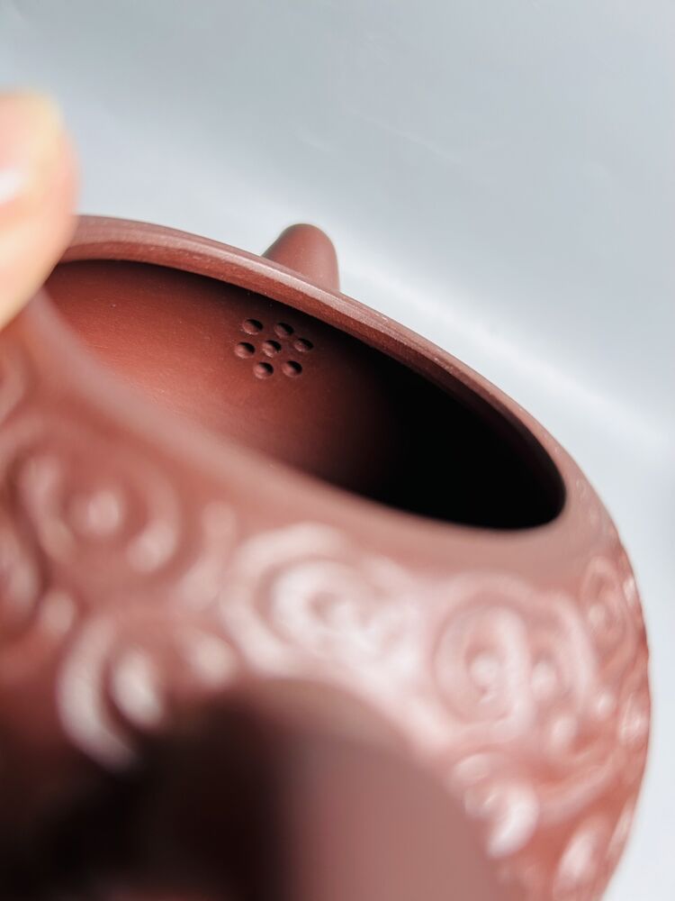 Vintage Chinese Yixing Purple Clay Teapot Zisha Ceramic Carving Dragon Teaware