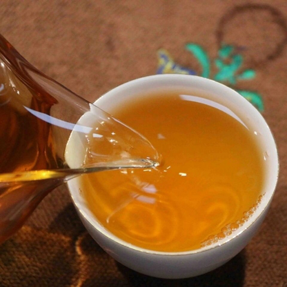 357gChaGold Award Organic Thousand-year Old Tree Yiwu Pu-erh Tea Health Care