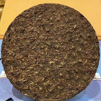 2022 Xiaguan Mengku Big Snow Mountain Discus Big Tree Pu'er Puer Raw Tea 357g