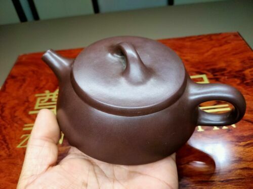 Chinese Yixing Zisha Clay Handmade Exquisite Teapot （顾景舟）