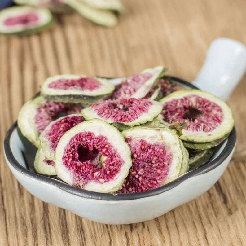 Fig slices,Fig tea,Fig fruit tea,blooming fruit tea,Good fruit Fig tea,fruit tea