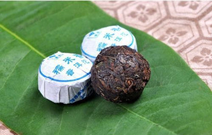 100g China Natural Ripe Puer Tea Yunnan Mini Puerh Tea Healthy Black Tea Ball