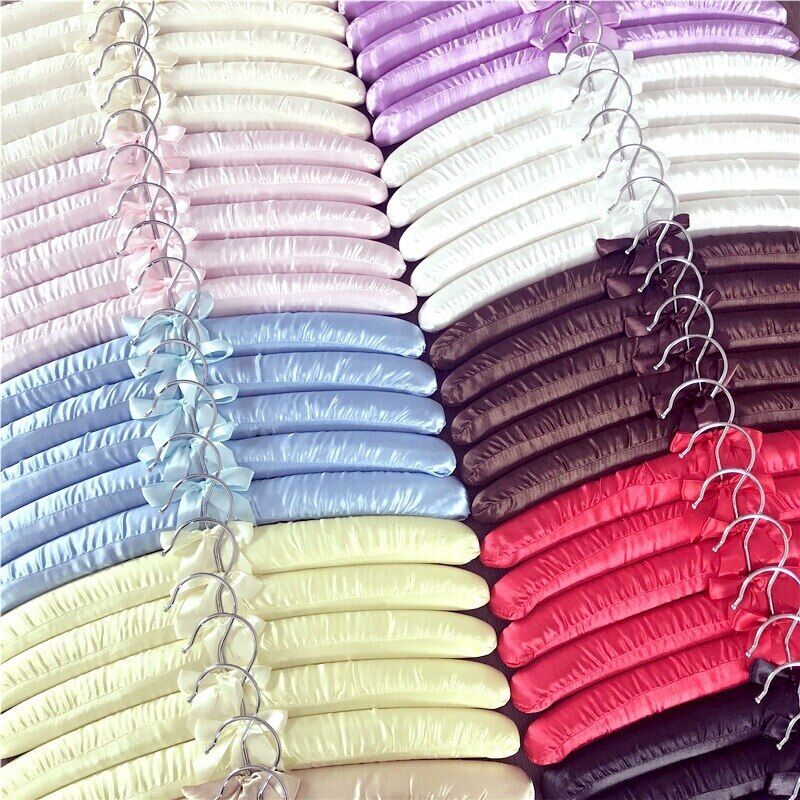 Clothes Hangers 5Pcs Wooden Fabric Coated Sponge Padded Hotel Shop Display Racks