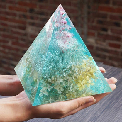 3Pcs/Lot Large 3D Pyramid Resin Mold 15cm Silicone DIY Crafts Decor Making Tools