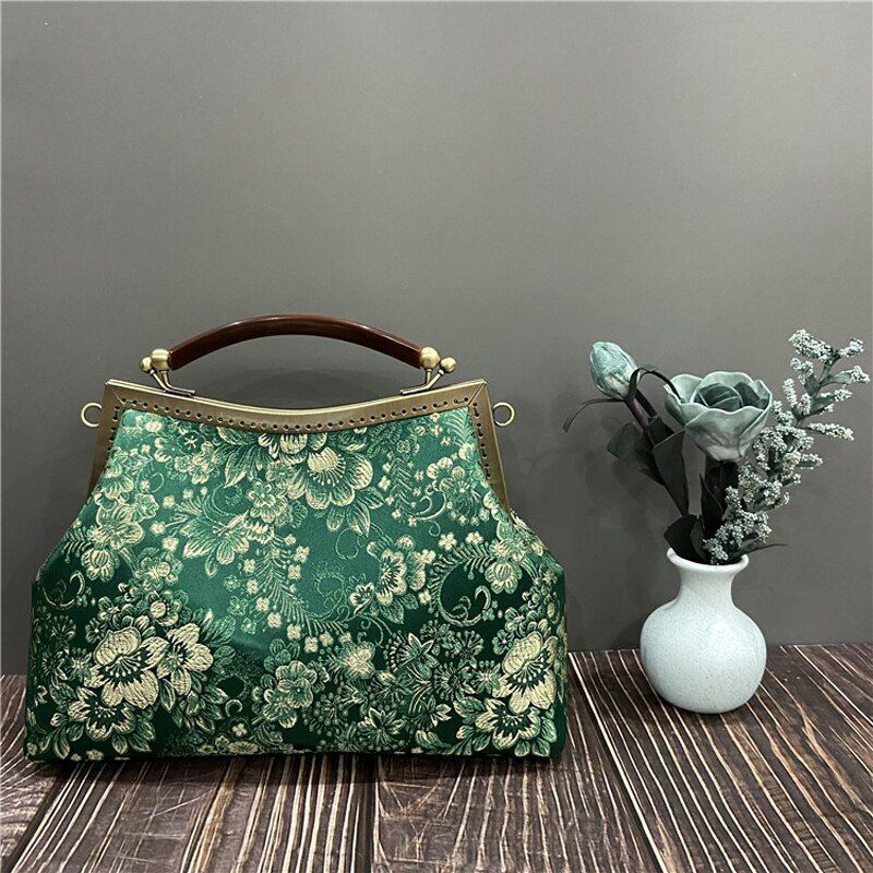Vintage Fashion Bag Handmade Purse Shell Lock Bags Totes Handbags Chain 120 CM