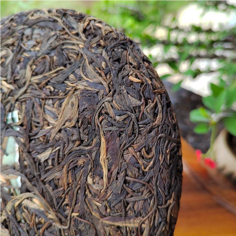 357g 2015 Year Aged Puerh Raw Tea Cake Yunnan Old Pu-erh Shengcha Old Pu'er Tea