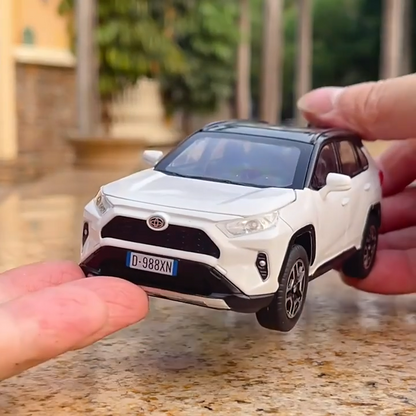 1:32 Toyota RAV4 SUV Diecast Model Car Toy Vehicle Sounds Lights Collection Gift