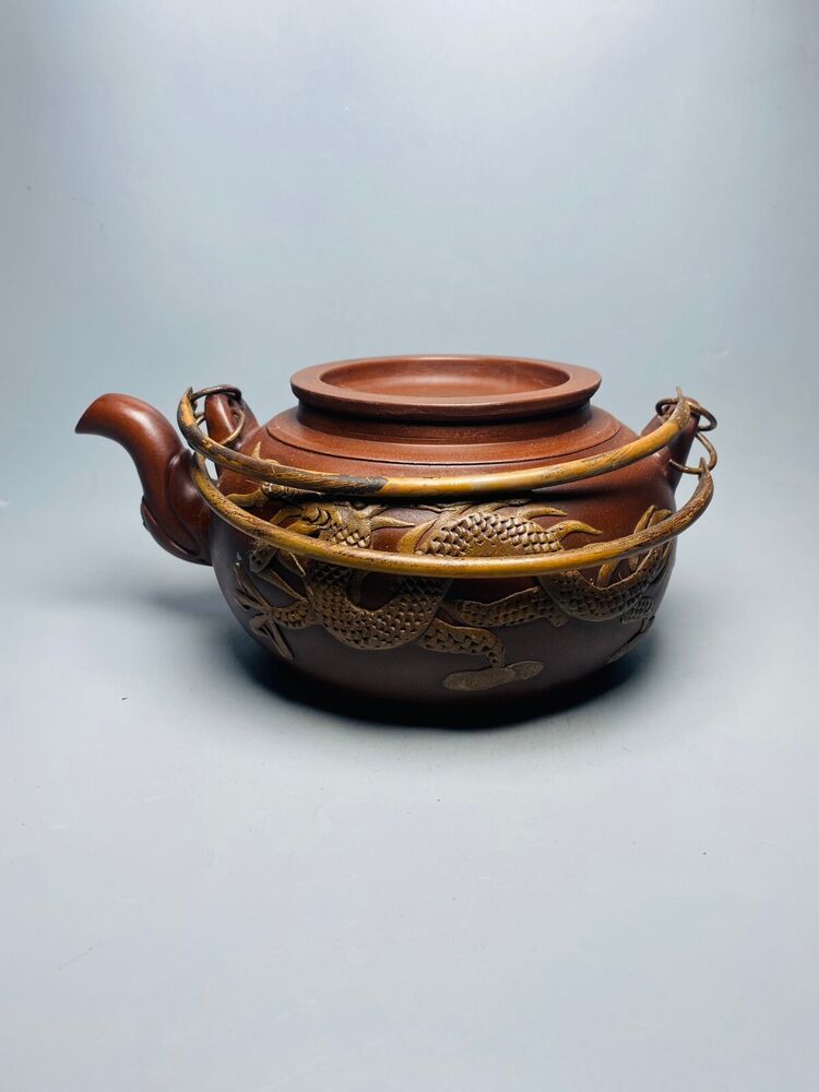 Chinese Yixing Zisha Clay Handmade Exquisite Teapot （大扁铜提梁双龙壶 底款：时大彬）