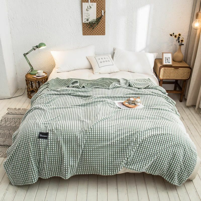 Blankets Plaid Beds Coral Fleece Gray Color Single/Queen/King Flannel Bedspreads