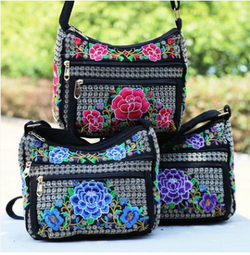 Embroidery Women Shopping Floral Shoulder Crossbody Bags 21*19*11 CM Traveling