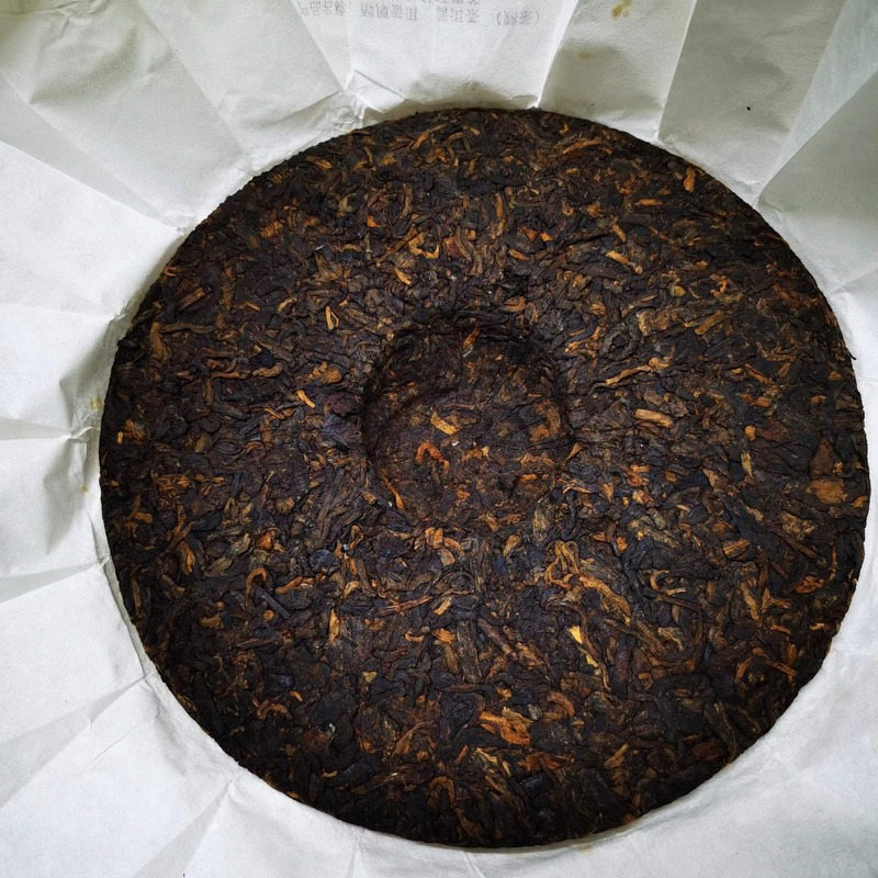 357g Ripe Pu'er Tea Cake Yunnan Golden Buds Puerh Black Tea Premuim Pu-erh Tea