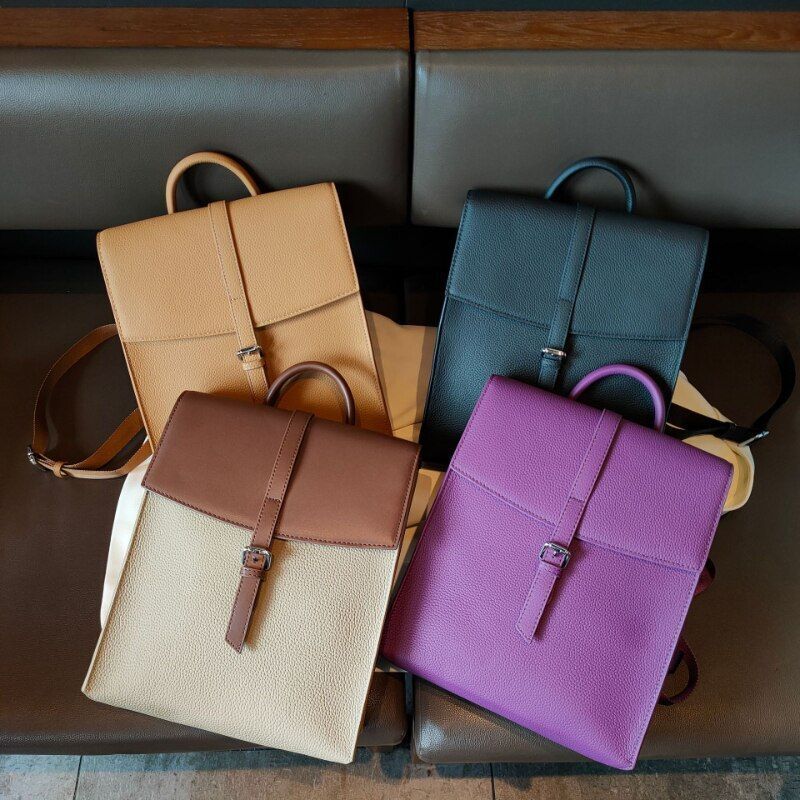 Large Genuine Leather Backpack School Bag Casual Backpack 30*10*26 Cm Travelling