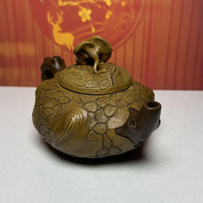 Vintage Chinese Yixing Purple Clay Teapot Zisha Ceremony Carving Collectible Art