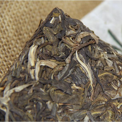 250g Raw Puerh Tea Brick High Mountain Arbor Pu-erh Shengcha Yunnan Pu'er Tea