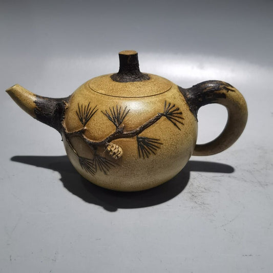 Chinese Yixing Zisha Clay Handmade Exquisite Teapot（松针壶 底款：汪寅仙 ）