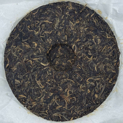 Pu 'er tea, 2012, Guoyan Xishuangbanna, new height V8, 400g, raw.