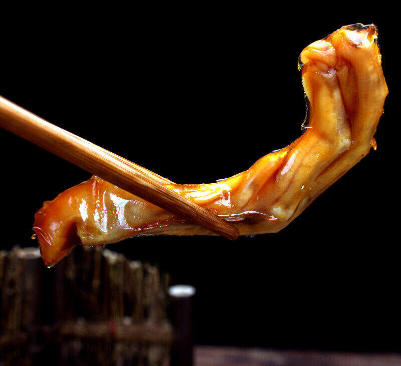 Spicy and original Duck Feet Snack Meat Ping Ge Paoyazhua 平哥泡鸭爪 香辣原味 26g*20Bags