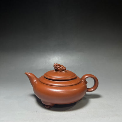 Chinese Yixing Zisha Clay Handmade Exquisite Teapot （灵兽壶 底款：杨鹏年）