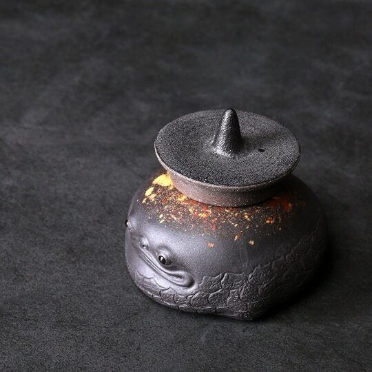 Lucky Toad Purple Clay Teapet Tea Boat Decoration for Home Decor