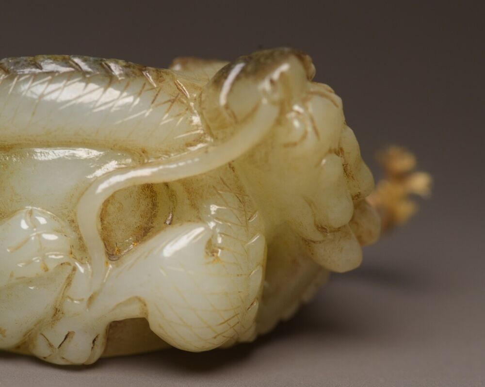 Chinese Antique Hetian Jade Carved Dragon Statue Nice Unique Thumb Ring Jewelry