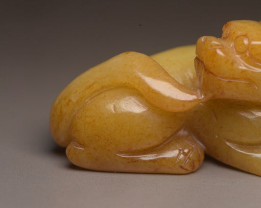 Collection Chinese Hetian Jade Carved Sculpture Exquisite Beast Statue Ornaments