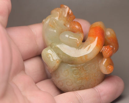 Chinese Antique Hetian Jade Carving Animal Statue Exquisite Thumb Ring Jewelry