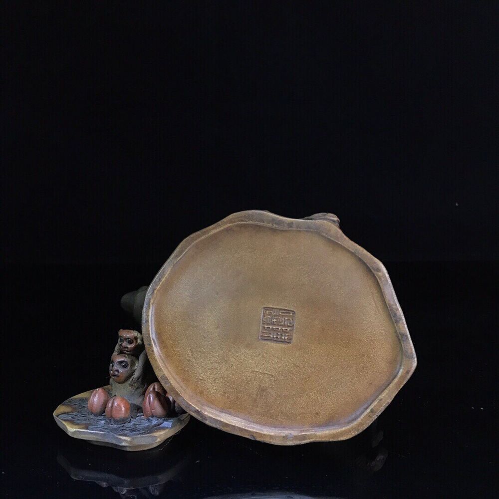 vintage chinese yixing purple clay teapot zisha ceremony carving Collectible art