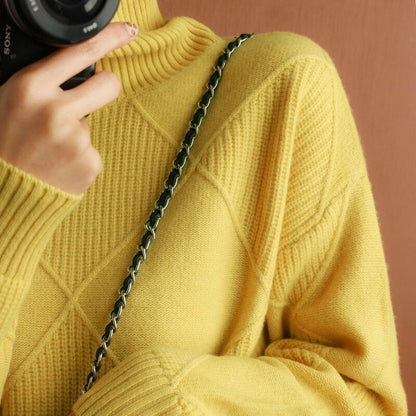 Women's Pullover Sweater Thickened Warmth Knitted Wool Sweater High Collar