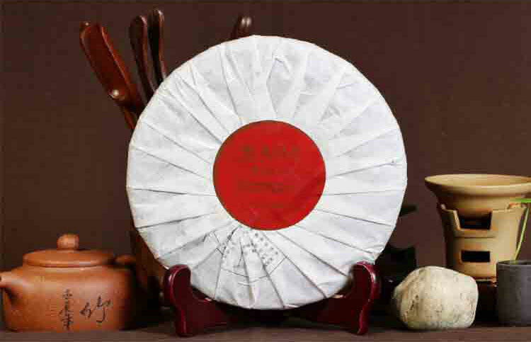 Ruyi * 2013 Year Yunnan Longrun Tea Puer Ripe Shu Pu-erh Tea Pu'er Cake 357g