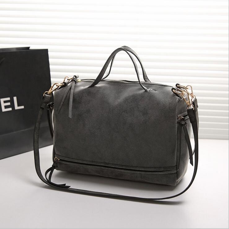 Luxury Shoulder Bag Leather Vintage Messenger Motorcycle Bag Handbag 33*13*23 CM