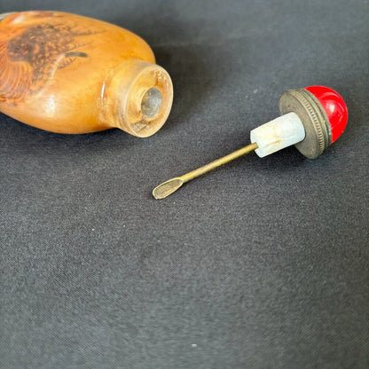 Chinese Snuff Bottle Inside Painted Tiger Statue Reverse Beauty Glazed Peking