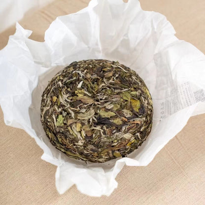 Organic Hand Split White Tea Cake Shoumei / White Peony White Tea Healthy Drink