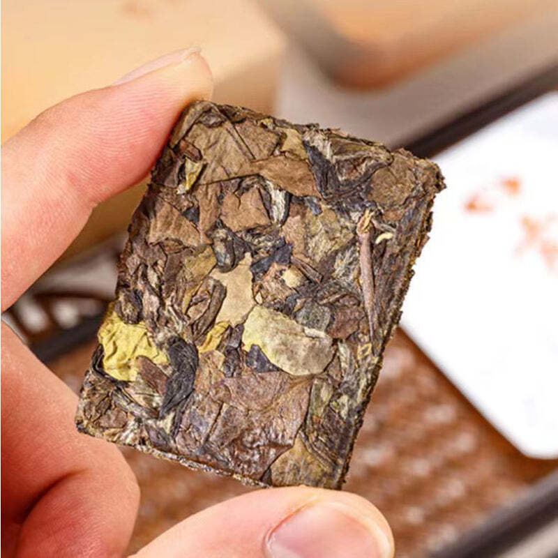 100g Premium Fuding White Tea Gongmei White Tea Brick Portable Gift Tea Package