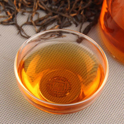 Yunnan Spring Loose Leaf Dianhong Tea Iron Box Tea 80gNatural Old Tree Black Tea