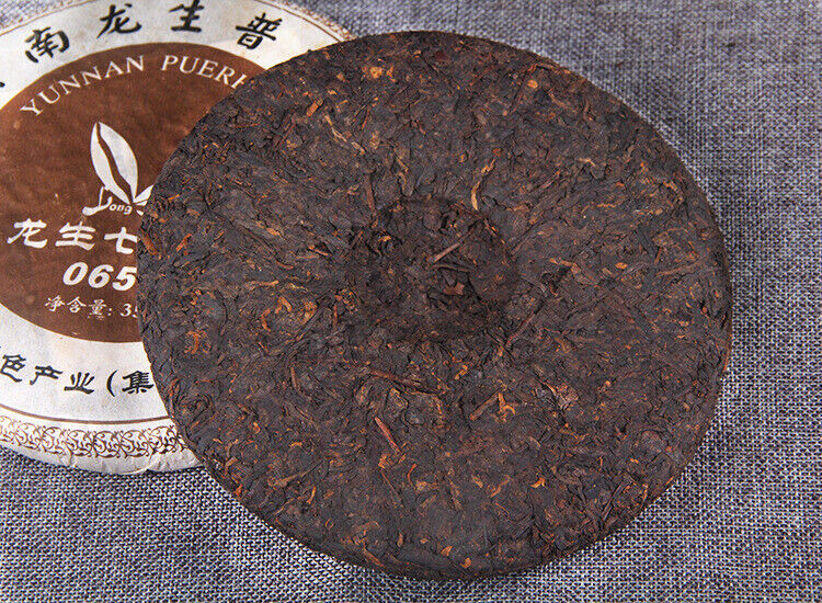 Yunnan Longsheng Puerh Tea Cake Classic 0658 Pu'er Ripe Tea 357g