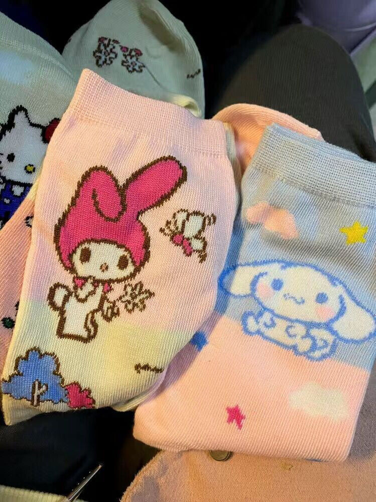 4 Pairs Women Girl Hello Kitty Kuromi My Melody Cinnamoroll Socks Soft Warm Sock