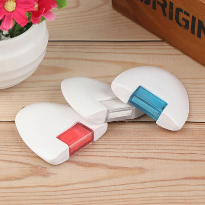 Tailors Chalk Plastic Red White Blue Sewing Tools Triangular Wheel Markers 6x6cm