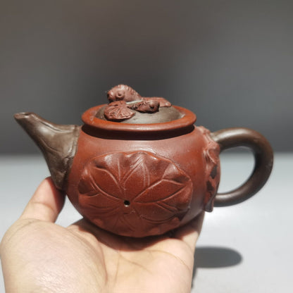 Chinese Yixing Zisha Clay Handmade Exquisite Teapot （双鱼壶 底款：陈鸣远 )