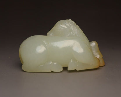 Chinese Natural Hetian Jade Carving Exquisite Horse Statue Collectible Artwork