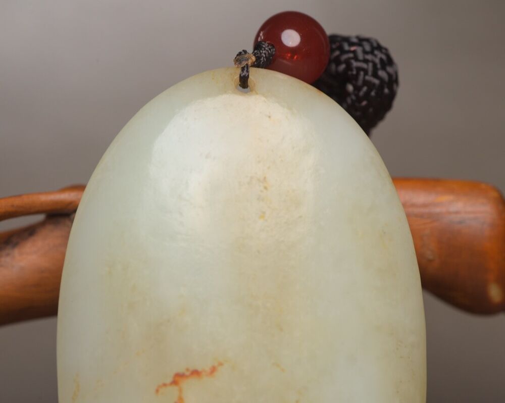 Chinese Natural Hetian Jade Carved Kwan Yin Statue Good Luck Pendant Jewelry Art